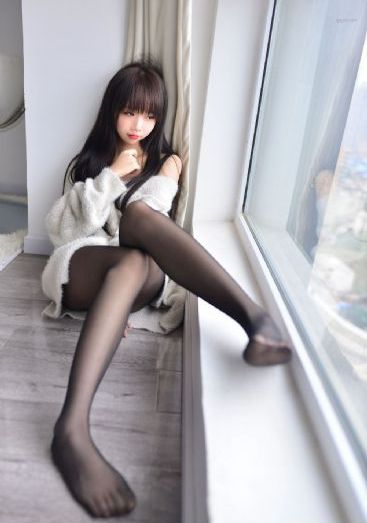 她在丈夫面前被耍了葵司