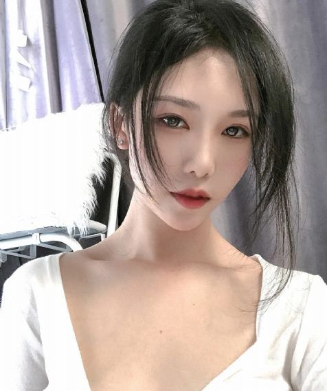 药屋少女的