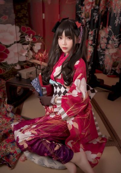 金花瓶楷梅花