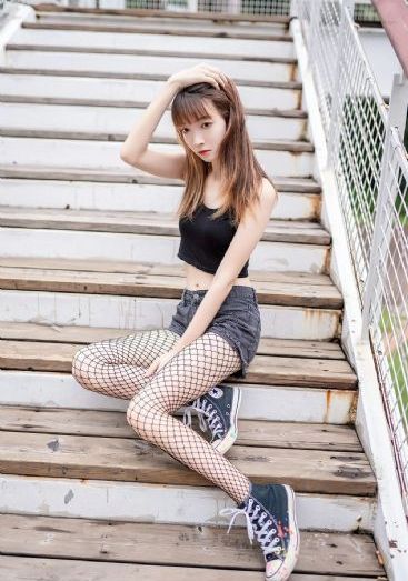 《夜场女》电影