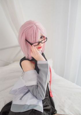 年轻的邻居3在线观看